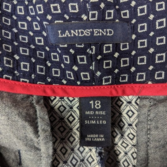 Lands' End Pants mid rise slim leg navy and white design size 18 - Picture 4 of 6